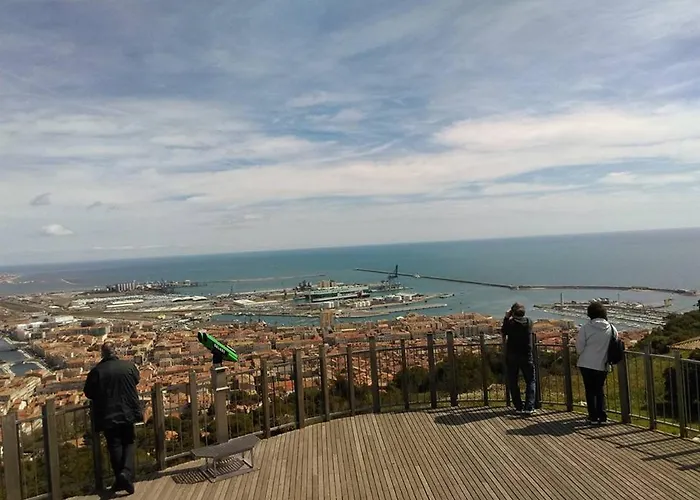 Appartement A Sete Avec Vue Mer Pour 6 Personnes - Fr-1-472A-184 *